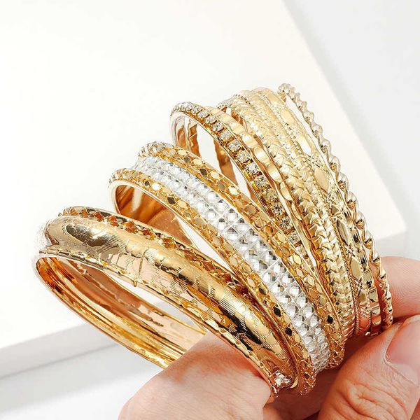 

bz1031 new hand decoration fashion personalized texture multi-layer diamond inlaid alloy bracelet 9 sets, Golden;silver