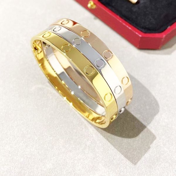 

classic screw bracelet luxury 18k gold plated titanium steel diamond for women and men bracelets silver designer jewelry party and social gi, Golden;silver
