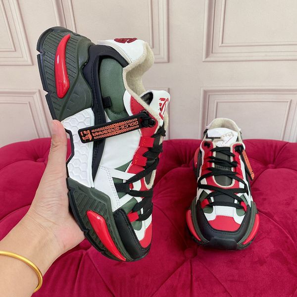 

2023 luxury designer casual shoes embossed trainer sneaker triple white pink sky blue black green yellow denim low virgil mens sneakers wome