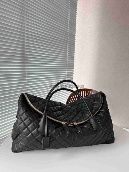 

designer bag luxury bag es giant travel bag large capacity duffle bag quilted travel bags soft leather bag luggage bag outdoor bags stylishe