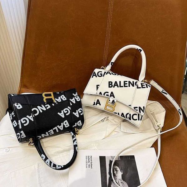 

handbag designer 2023 trendy handheld printing hourglass one shoulder crossbody women's small letter bag graffiti star limited edition