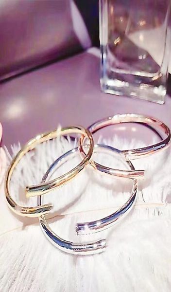 

designer women bracelet classic charm nail bangle 18k gold girl valentine day wedding love gift 316l stainless steel jewelry5083649, Black