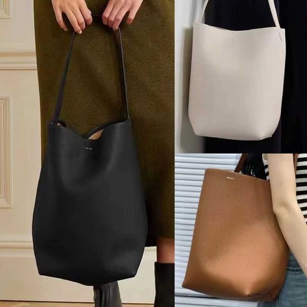 

designer bags leather commuter tote advanced sense one shoulder bucket classic tote the row c32v
