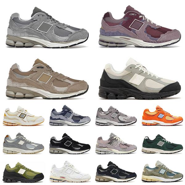 

athletic 2002r designer running shoes protection pack grey mens women bb2002r blue sepia grey camo on cloud camo sea salt trainers authentic