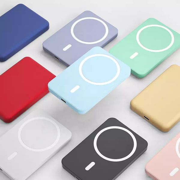 

portable mini magnet powerbank 5000mah candy colors magnetic wireless charger power bank