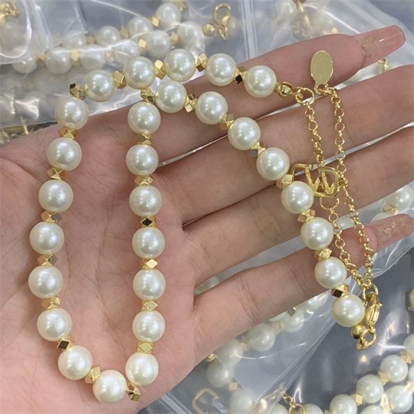 

woman v logo pendant necklaces v letter designer pearl luxury metal jewelry women brand gold necklace 278, Silver