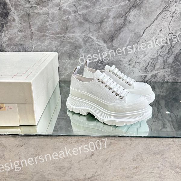 

luxurys designer casual shoes trainer sneaker triple white pink sky blue black denim low mens sneakers women trainers xsd230410