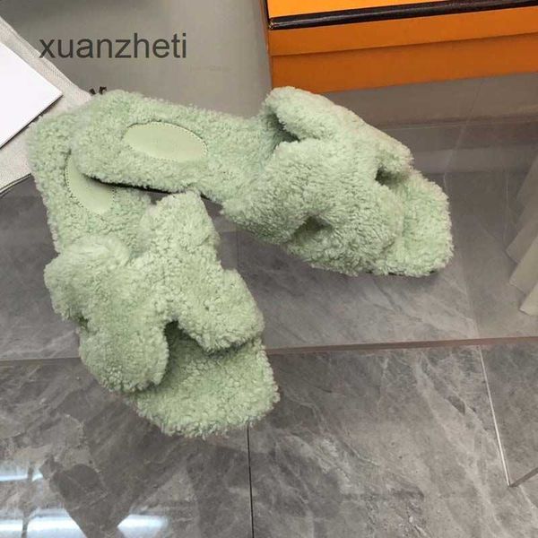 

bottom h flat oran bear slipper shoes sandal slippers designer wool dsigner fur wearing one lamb 2023 teddy casual flip flo mi65