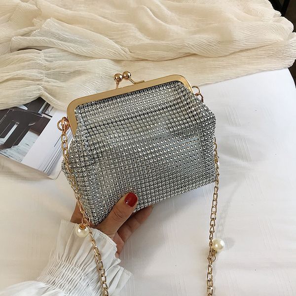 

evening bag luxury handbag design purse and shoulder messenger bag for party wedding soft bead diamond 230724