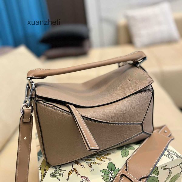 

puzzles women classic designer bag handbags 2023 loewsbag bags leather shoulder straps colored small large capacity makaron commuter xxde