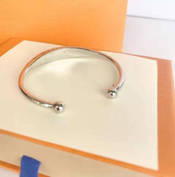 

luxury designer bangles bracelet opening for women and men silver letter bracelet fashion jewelry5372471, Black