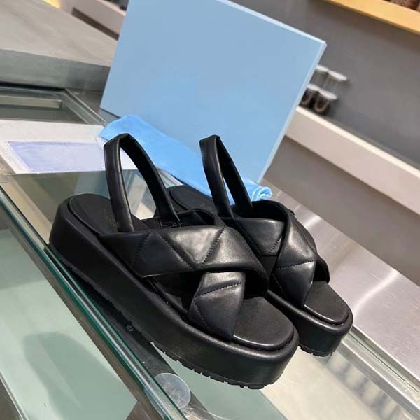 

designer women sandals womens thick bottom bread slides crystal calf leather quilted casual shoes platform summer beach slipper for size 35-, Black