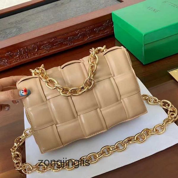 

chain simple botteges bag one-shoulder 2023 venetas fashion cassettes bags knitted autumn winter crossbody leisure jba8