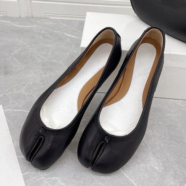 

dress shoes sheepskin split toe single shoe s leather flat bottom pig s hoof grandma shallow mouth ballet lefu 230724, Black