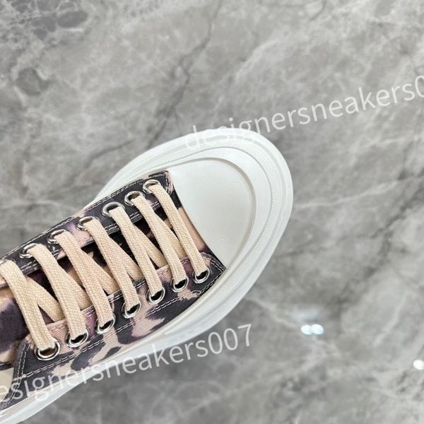 

2023 new designer casual shoes trainer sneaker triple white pink sky blue black denim low mens sneakers women trainers xsd230409