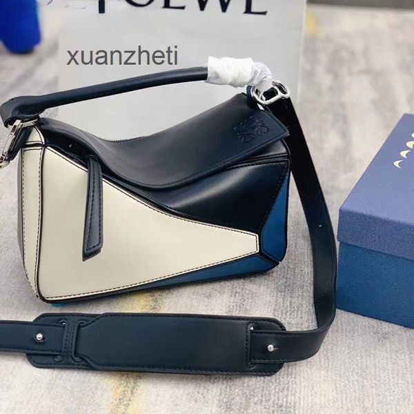 

loewcbag puzzles 2023 fashion bags classic designer leather patchwork bag handbags handheld pillow 24cm soft women's single shoulder cr