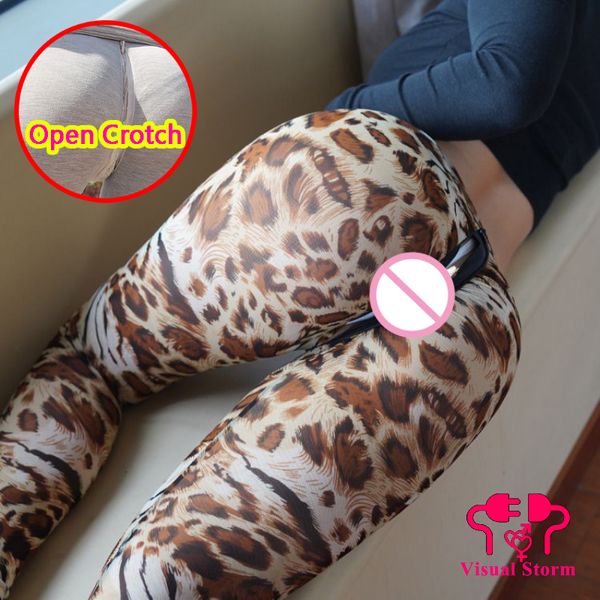 

Outdoor Easy Leopard Pattern Woman's Open Cotch Leggings Data Use High Rise Invisible Zipper Front and Back Crotchless Hot Pants, Leopard printing