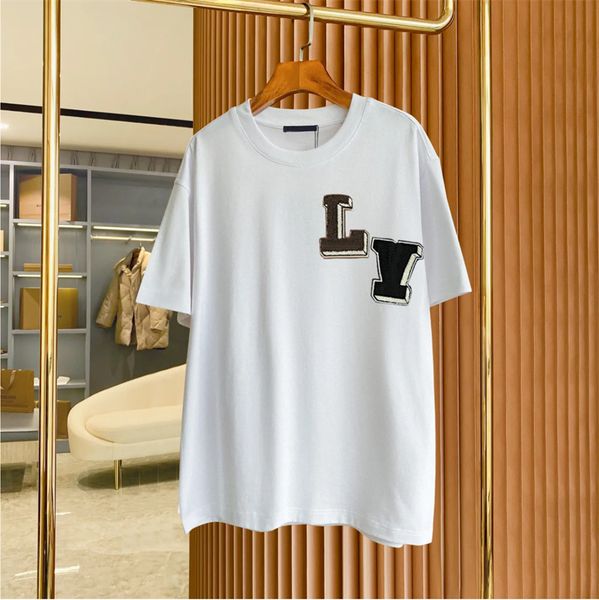 

2023 summer new short-sleeved t-shirt, with high breathability and comfort, impeccable details, elemental design concept, delicate and soft, White;black