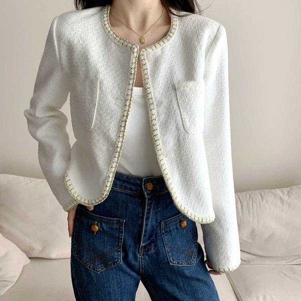 

2023 autumn new elegant fashion star style charm cardigan soft waxy wool short round neck small wind coat, Black;brown