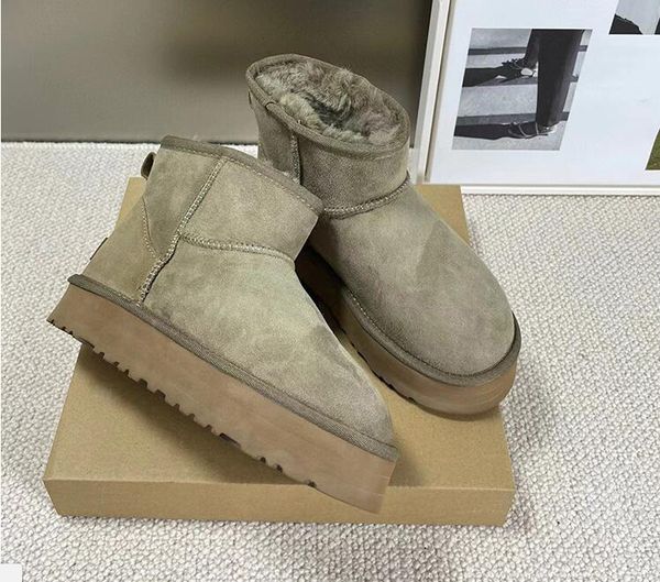 

women short platform boot snow boots soft comfortable sheepskin plush casual keep warm boots christmas beautiful gift, Black