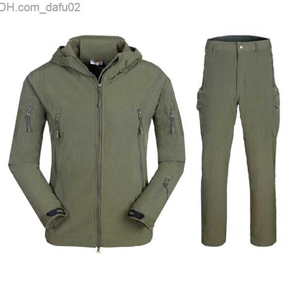 

men's tracksuits military men's winter jacket set men's soft shell camouflage polar wool insulation jacket pants set z230724, Gray