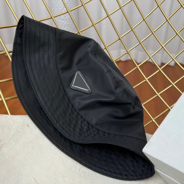 

mens bucket hats for woman designer sun hat fashion sunbonnet black white beach casquette caps summer man sunhat white khaki, Blue;gray