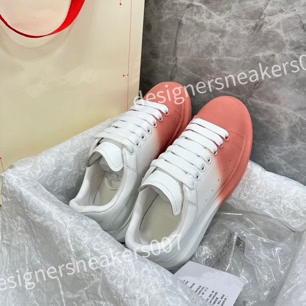 

new luxurys men sneakers low white orange shoes women black running shoe light grey black designer trainers xsd230406
