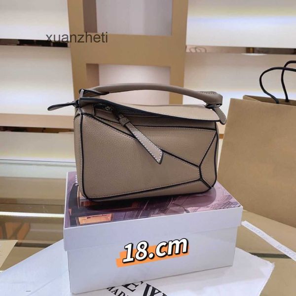 

girl loewcbag hands puzzles outlet bag purse 2023 women fashion large bags capacity mini crossbdoy designer color-blocking small svva