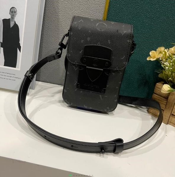 

designers bag waist bags crossbody tote bag s-lock vertical wearable phone bag wallet shoulder bags cell phonebag black flower flap bags pur
