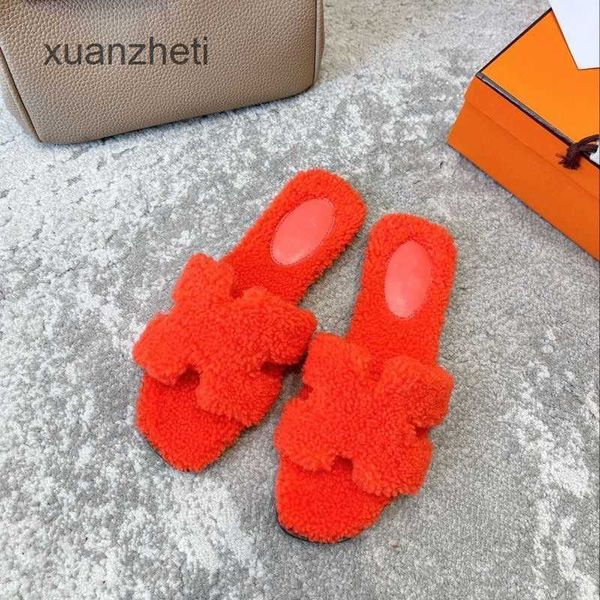 

dsigner h slipper designer winter slippers furry bear shoes sandal 2023 oran net red teddy wool slippers women lamb fur one piece flat botto