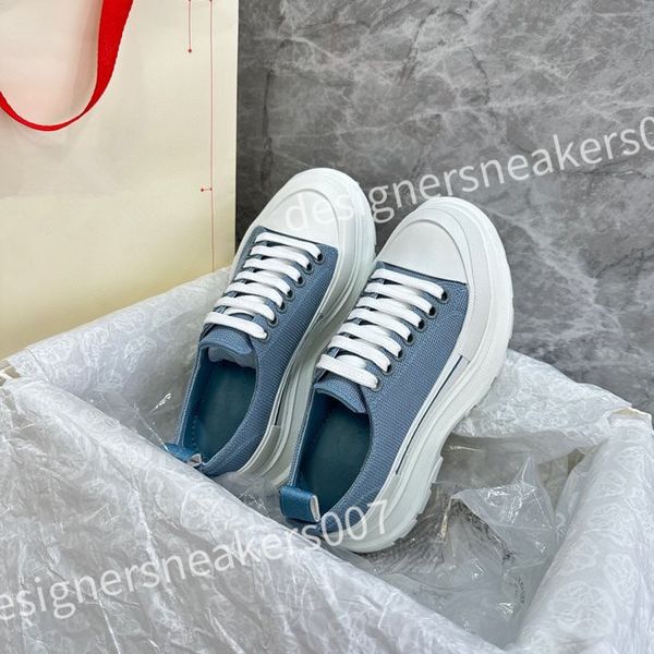 

new luxury designer casual shoes trainer sneaker triple white pink sky blue black denim low mens sneakers women trainers xsd230410