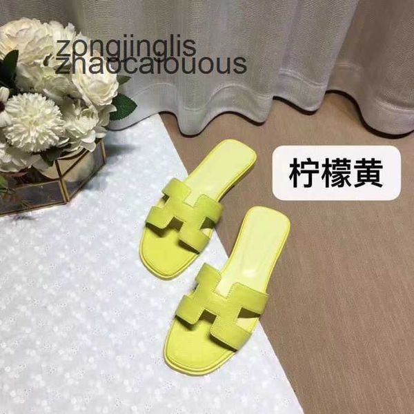 

2023 h bear oran summer women's women designer shoes slippers sandal slipper baida color matching leatflat sandals for tourism litchi p