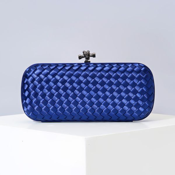 

evening bags hand woven bag women luxury artificial silk crossbody clutch purse party banquet dress handbag lady gift 230725
