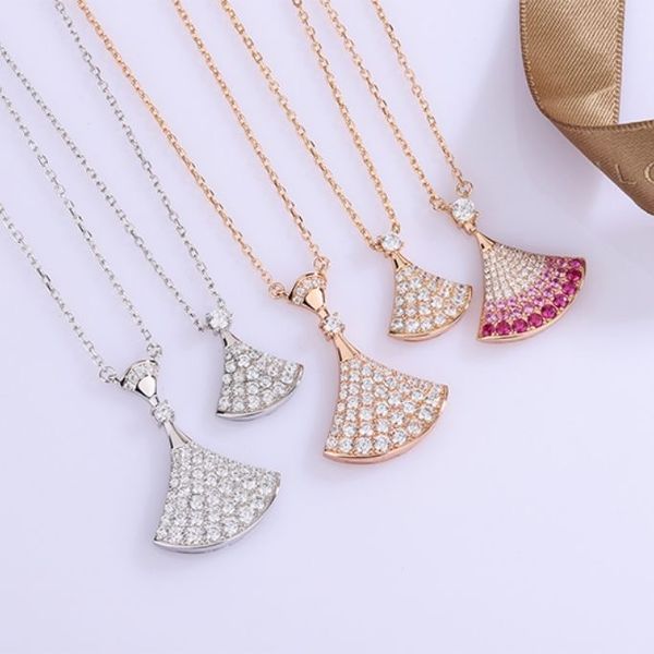 

necklace designer diamond necklace for women luxury shell pendant necklace high-quality titanium steel luxury jewelry brand fan shaped silve, Silver