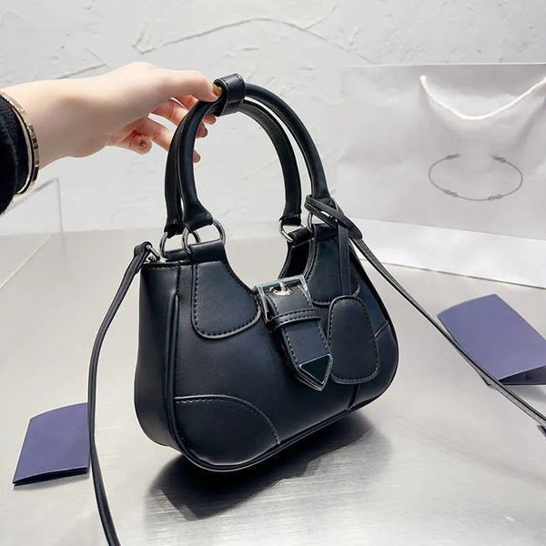 

designer bag luxury women's purse women's handbag crossbody bag fashion money shoulder bag simple and stylish