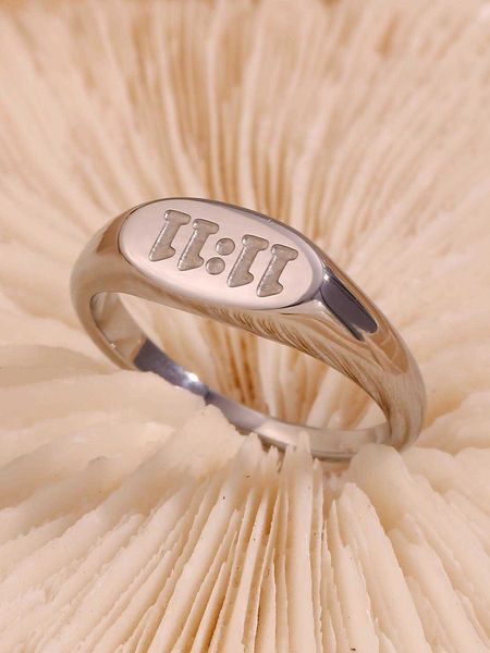 

women's accessories number detail ring, Silver