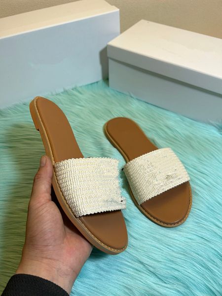 

designer woman slippers fashion warm wool cotton inverted triangle black white shoes indoor outdoor womens slipper designers 0722