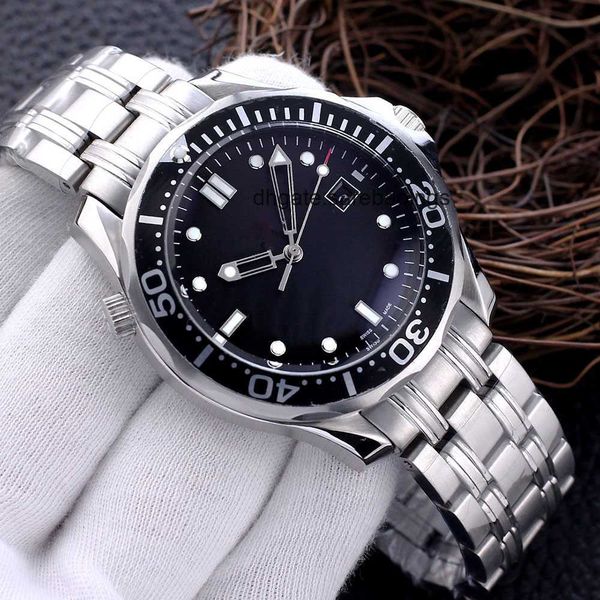 

luxury mens watch 40mm mechanical movement mans watches stainless steel strap couples wristwatch orologi di lusso, Slivery;golden