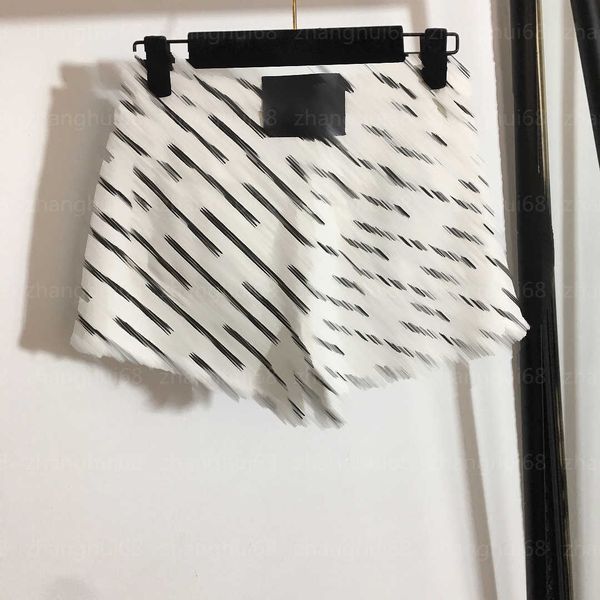 

23ss womens shorts womens designer clothing new denim shorts covered in letter print women clothes, White;black