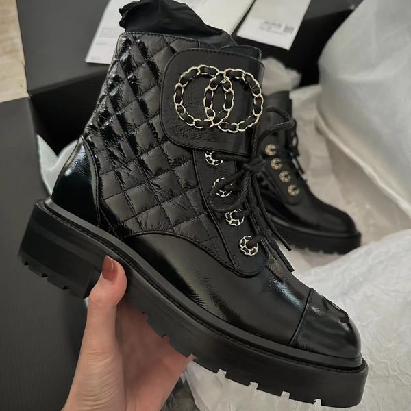 

winter boots ankle women designers rois martin flat leather booties low heel flatlace-up chain buckle combat boot luxury designer lady gold, Black