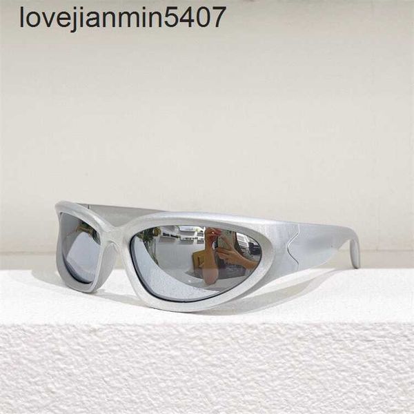 

2023 fashion design sunglasses %80 factory wholesale and retail family b's new plate style oval sunglass men's women's ins ne, White;black