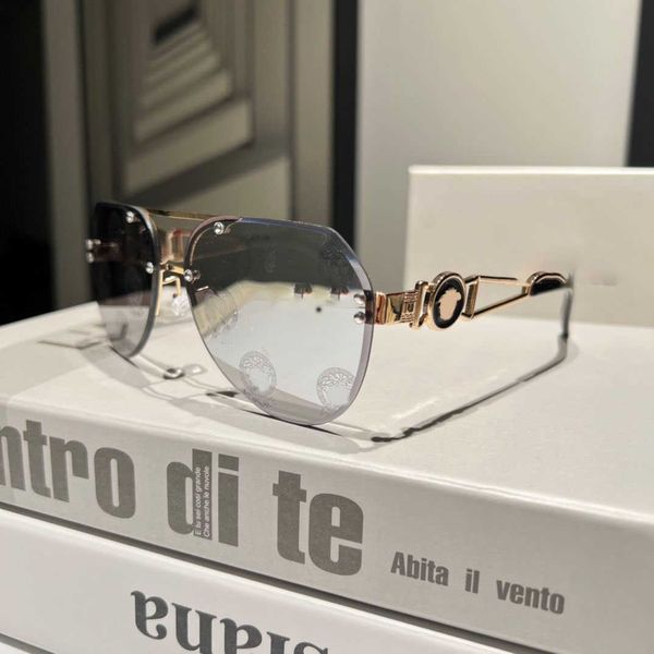 

designer versage sunglasses vercace fashion metal human head toad sunglasses male and female 2023, White;black