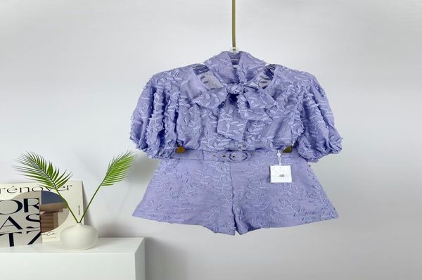 

2022 three dimensionaembroidered high waist 100% linen shorts9567907, White;black