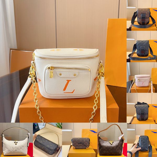 

designer bag women men tote bag fashion designer backpack brown flower travel backpack classic printe match leather gold chain luxury womens
