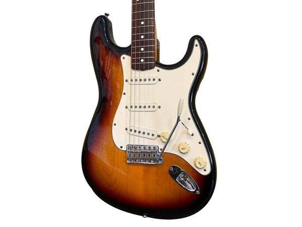 

vintage 62 st 3color sunburst 1997 electric guitar