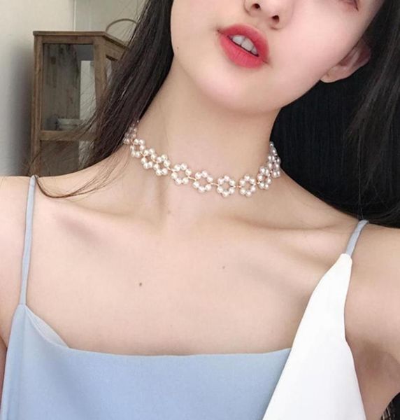 

chokers korean simple women pearl clavicle necklaces natural freshwater necklace round buckle exquisite pearls jewelr2370407, Golden;silver