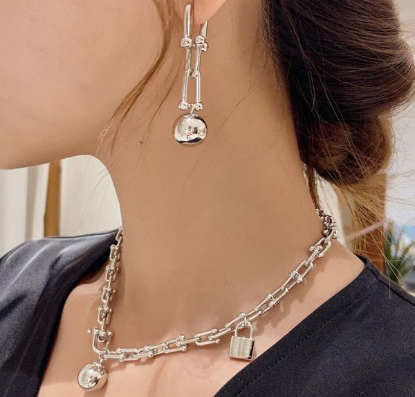 

2020 vintage metal lock chokers necklaces for women punk ball pendant statement jewelry u chains necklace chunky bijoux whole4472235, Golden;silver