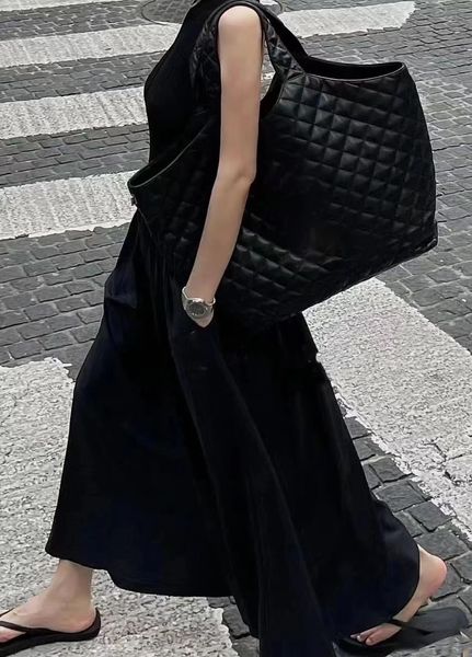 

tote icare maxi shopping bag in quilted lambskin real leather fashion woman travel large capacity shoulder bags totes beach bag with chain c