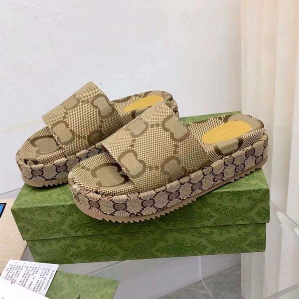 

designer sandal fashion thick sole slipper brand women's slide sandal with lnterlocking g indoor home lovely sunny beach man woman slip, Black