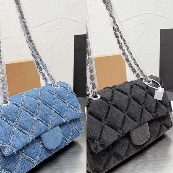 

women's luxurys channel bags designer bag shoulder messenger bags tote new fashion classic chain clamshell envelope bag jeans blue doub